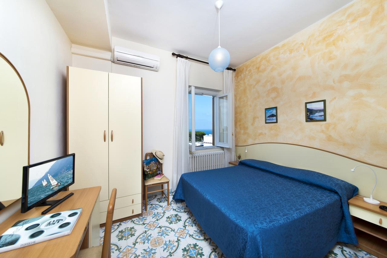 Hotel Casa Di Meglio Ischia Esterno foto
