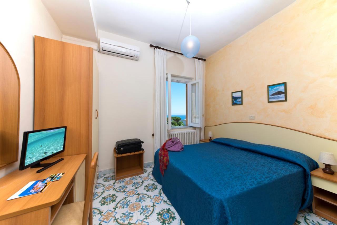 Hotel Casa Di Meglio Ischia Esterno foto